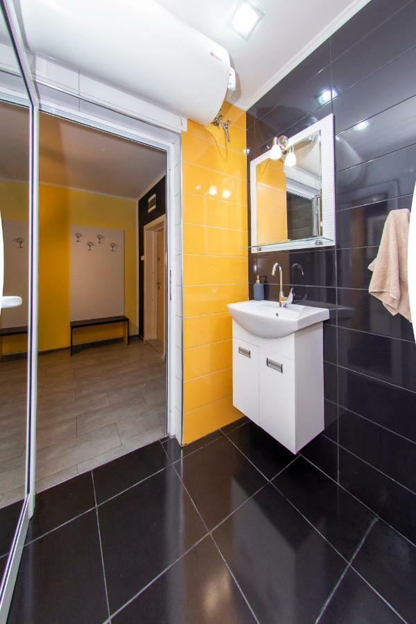 Lovely Home Parking Included Софія Екстер'єр фото