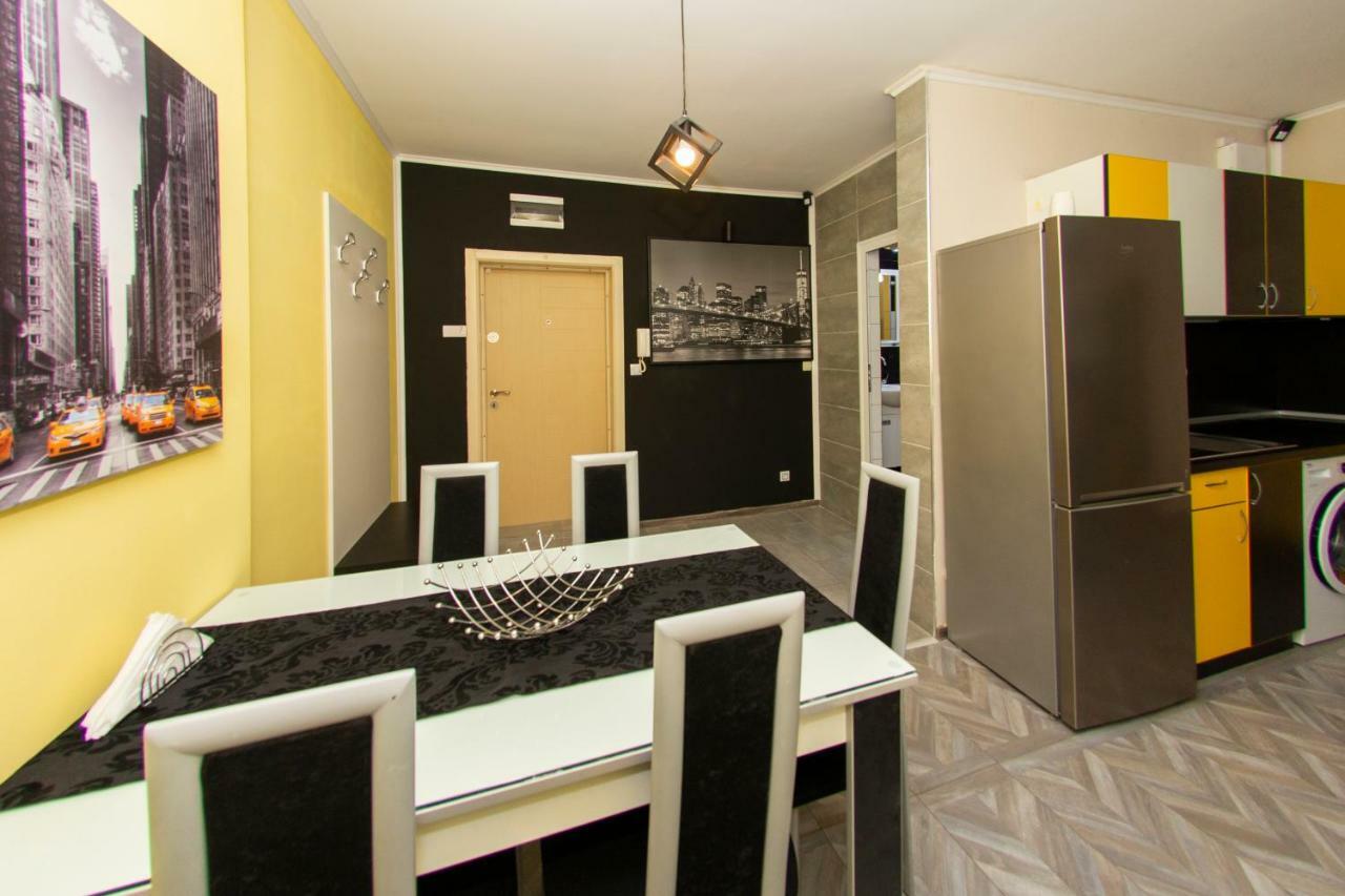 Lovely Home Parking Included Софія Екстер'єр фото